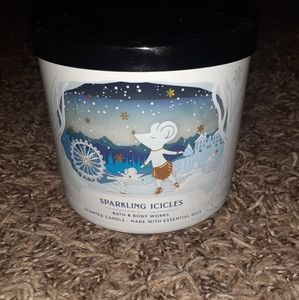 Sparkling Icicles Candle